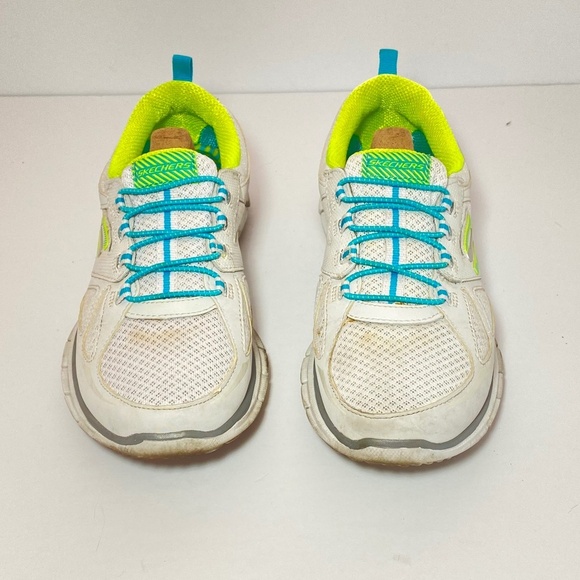 SKECHERS - MEMORY FOAM - WOMENS SIZE: 6 - Picture 4 of 11